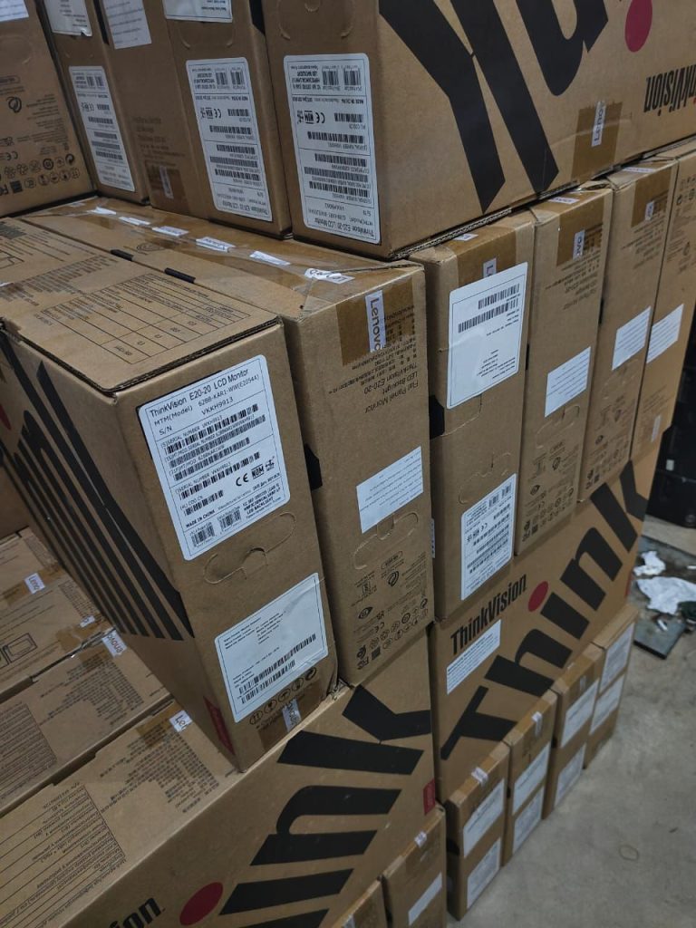 {Tempat jual beli laptop bekas, Tempat jual Beli Komputer bekas, Terima Jual beli laptop bekas, Terima Borongan laptop bekas}